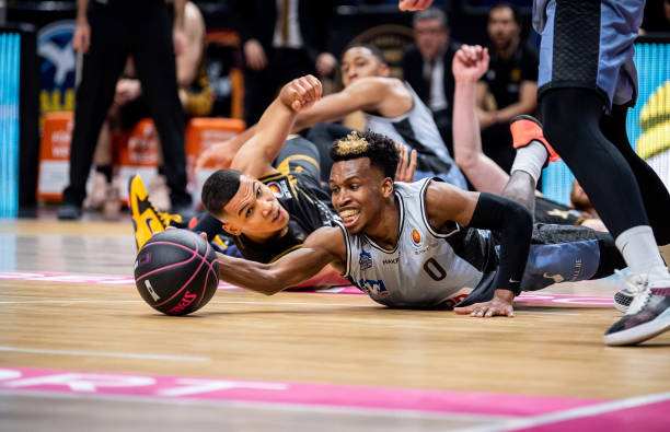 上一鸣惊人 上一鸣惊人